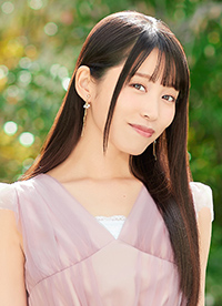 末柄里恵